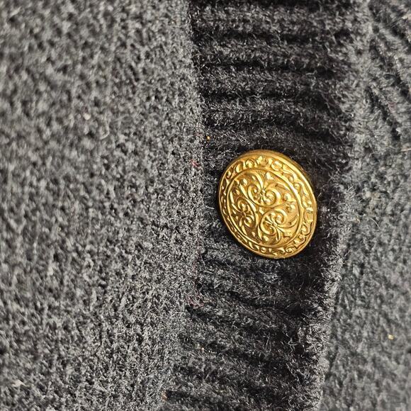 Southern Lady Floral Print V-Neck Button Down Sweater Black Women's Plus 1X Goth - Picture 4 of 8